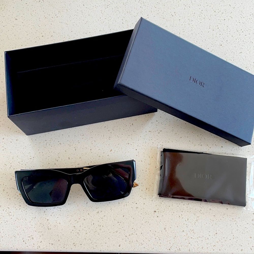Dior Catstyle 2 Sunglasses